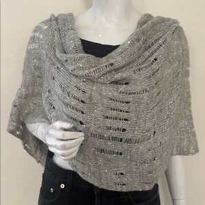 Vintage Y2K Express Gray Knit Poncho Infinity Scarf Wrap Sequins & Distressing